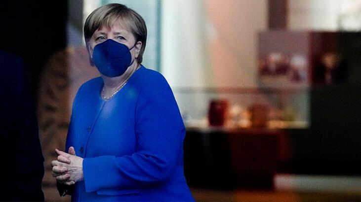Merkel’den salgın uyarısı: ‘Önümüzde çok zor haftalar var’